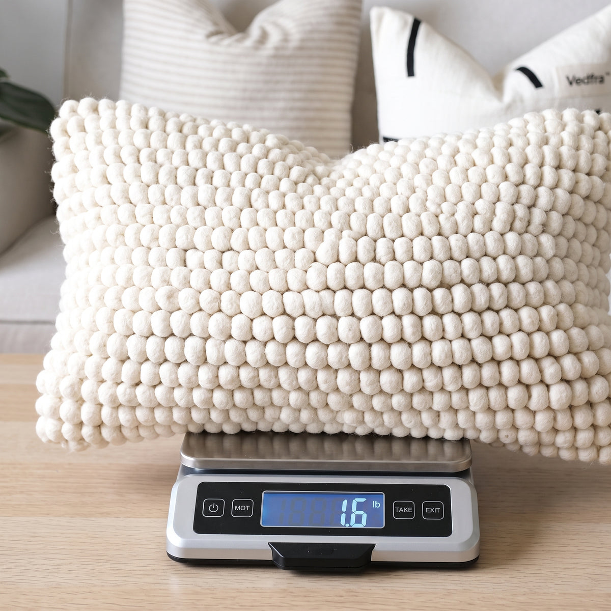 Vedfra™ Chunky Knit Ivory Lumbar Pillow for Cozy Layering